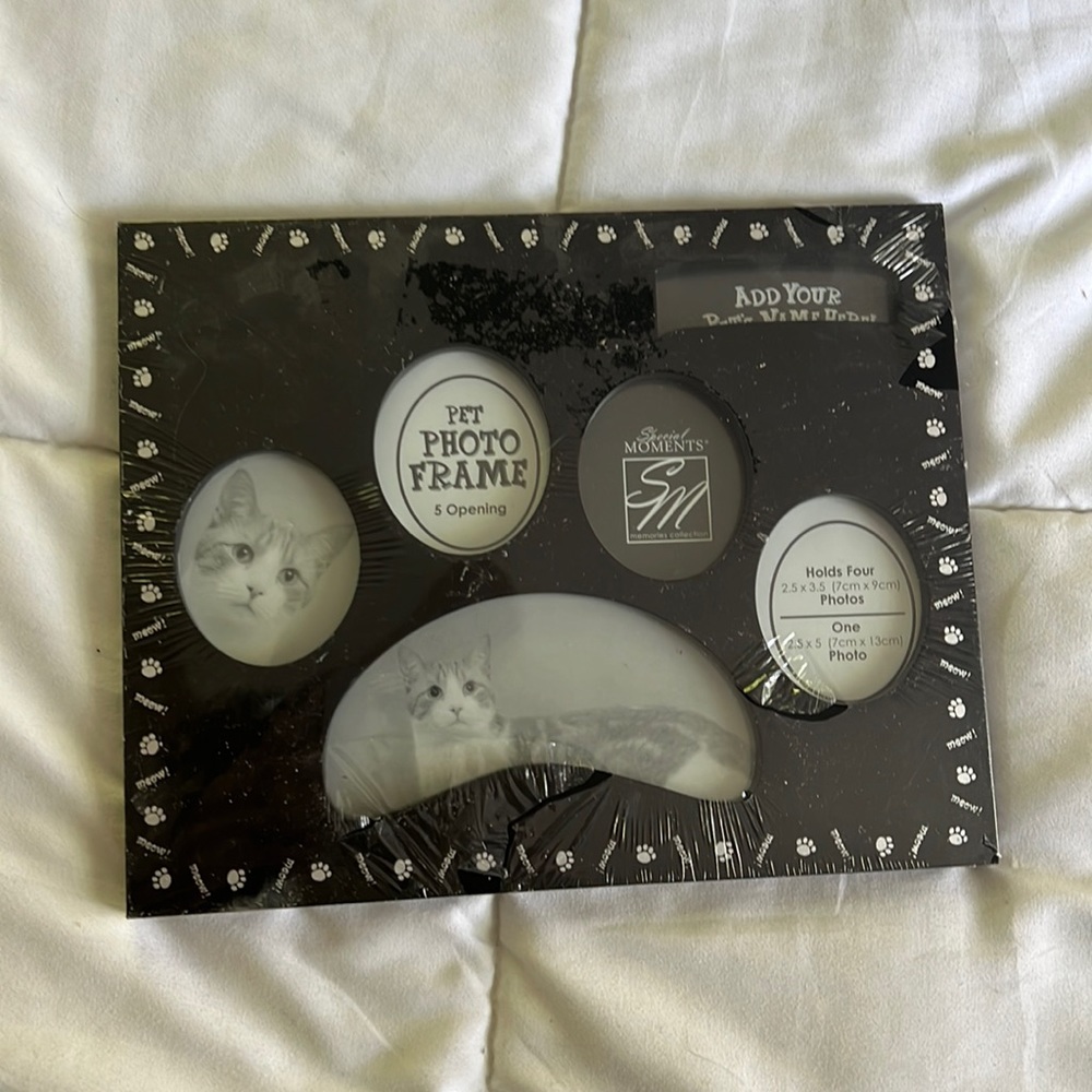 Pet Photo Frame
